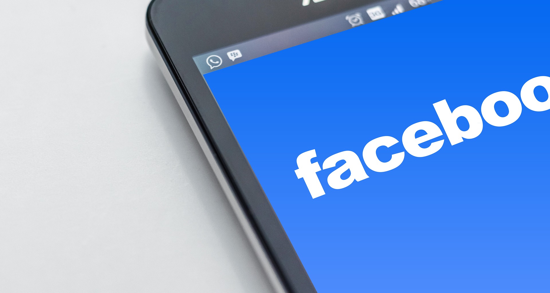 Facebook собирается запустить сервис по созданию онлайн-викторин